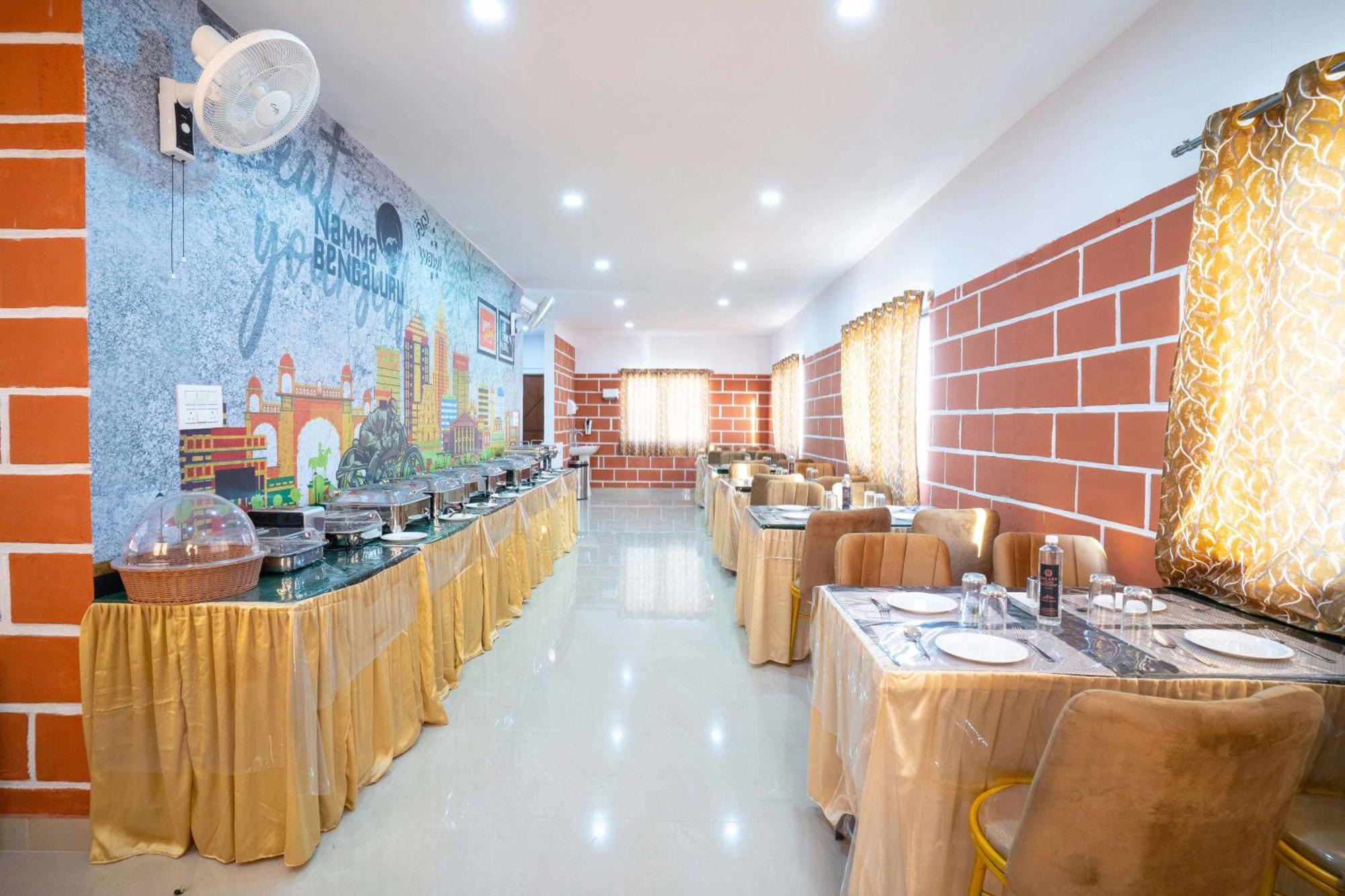 Treebo Galaxy Kings Suites, Hebbal Bengaluru Zewnętrze zdjęcie