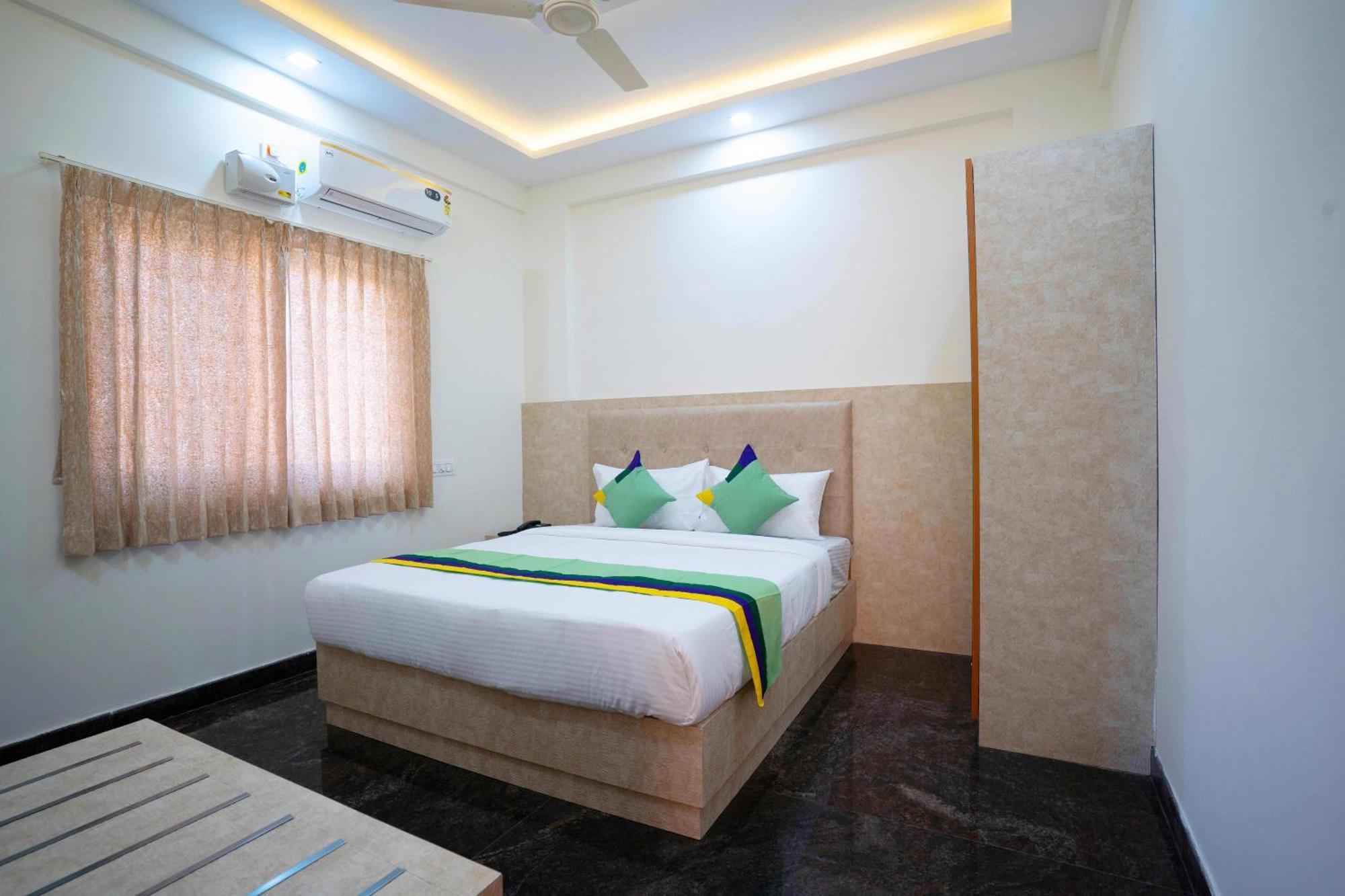Treebo Galaxy Kings Suites, Hebbal Bengaluru Zewnętrze zdjęcie
